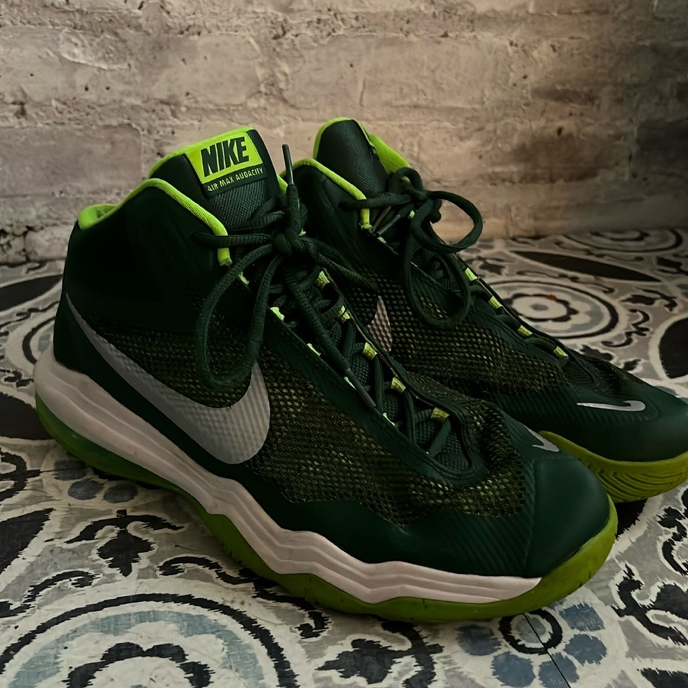 Nike Air Max Sneakers